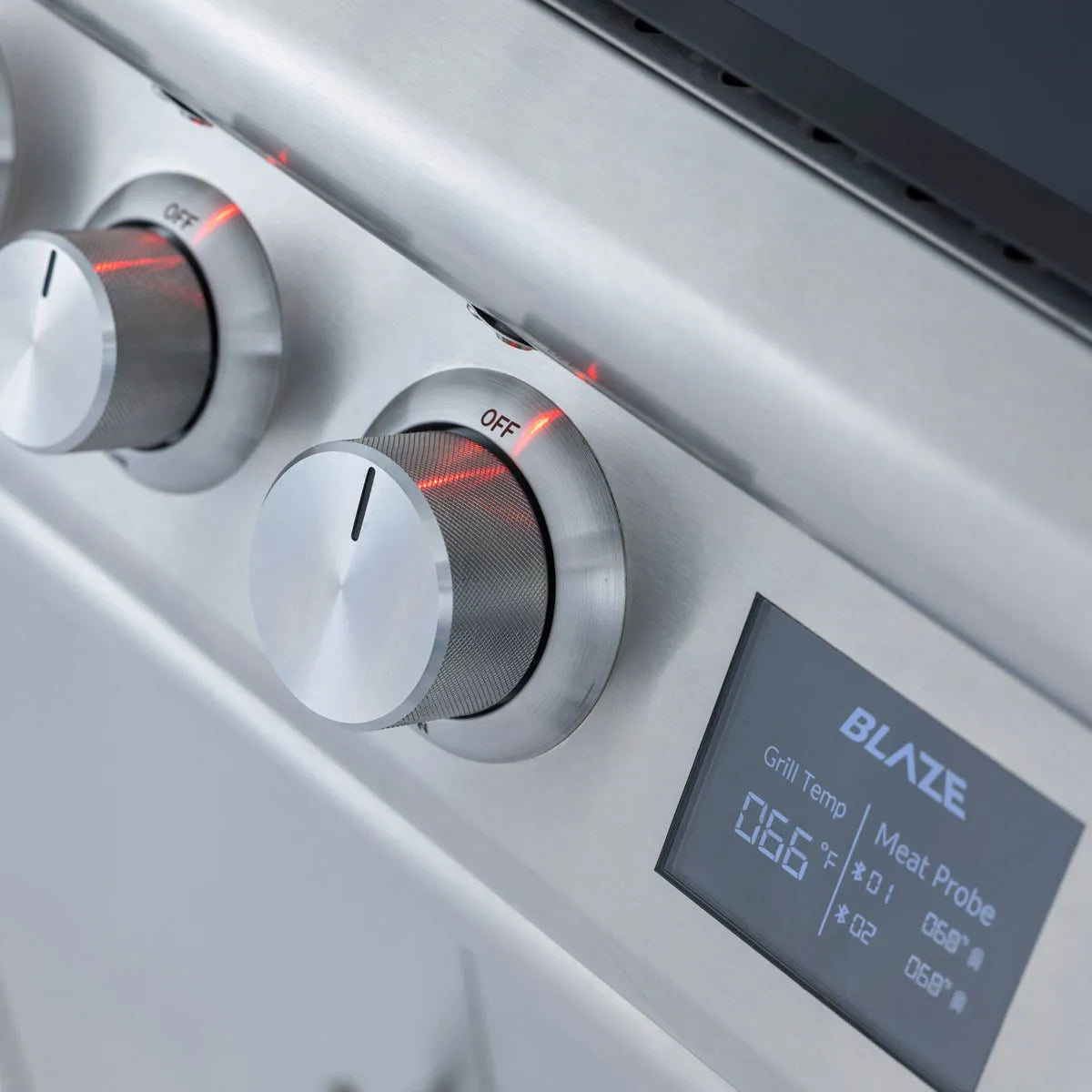 Blaze 26-Inch Gas Outdoor Oven with Bluetooth Meat Probes
